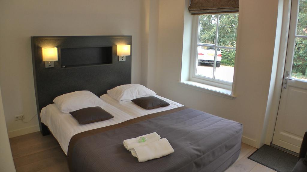 Bed And Breakfast Hoeve Chapeau Katwoude Room photo